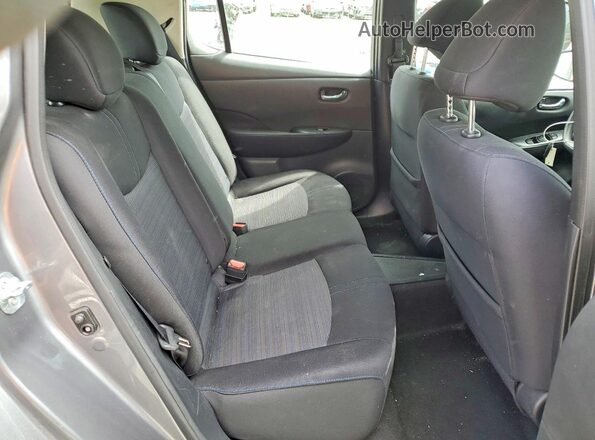 1N4AZ1CP9JC309948 2018 NISSAN LEAF Gray Vista de los asientos traseros