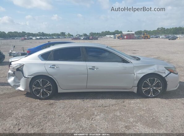 1N4BL3AP5GC226188 2016 NISSAN ALTIMA Silver უკანა სალონის ხედი