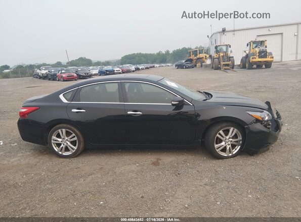 1N4BL3AP6HC125422 2017 NISSAN ALTIMA Black Սալոնի հետևի տեսք