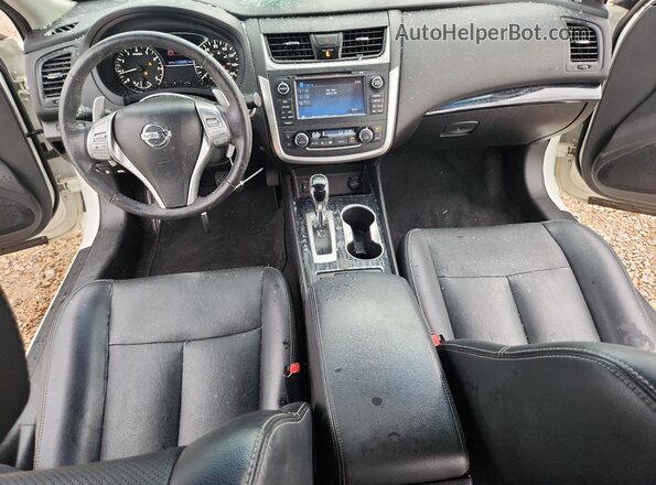 1N4BL3AP8HC126846 2017 NISSAN ALTIMA White Vista del salpicadero