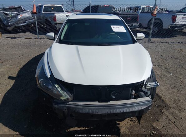 1N4BL3AP8HC184682 2017 NISSAN ALTIMA White ხელსაწყოთა პანელის ხედი