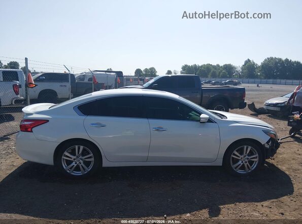 1N4BL3AP8HC184682 2017 NISSAN ALTIMA White უკანა სალონის ხედი
