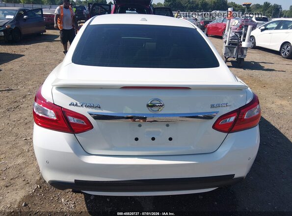 1N4BL3AP8HC184682 2017 NISSAN ALTIMA White 