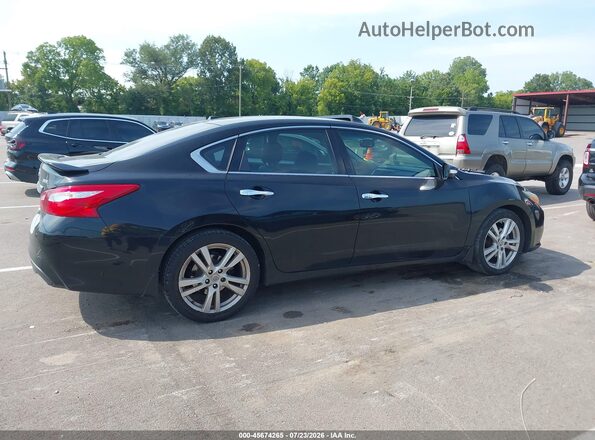 1N4BL3AP9GC185810 2016 NISSAN ALTIMA Black უკანა სალონის ხედი