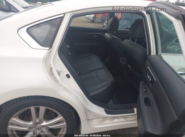 1N4BL3APXHC487463 2017 NISSAN ALTIMA White Widok naklejki z numerem VIN