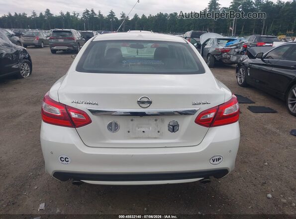 1N4BL3APXHC487463 2017 NISSAN ALTIMA White 
