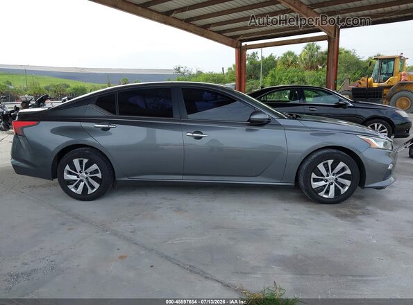 1N4BL4BV0KC121070 2019 NISSAN ALTIMA Gray Widok wnętrza z tyłu