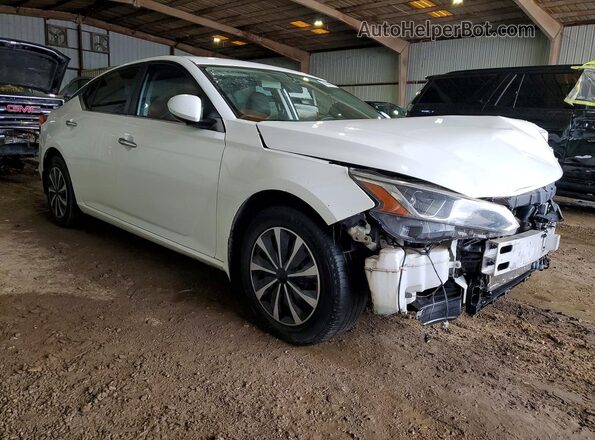 1N4BL4BV0KN303663 2019 NISSAN ALTIMA White Delantero derecho