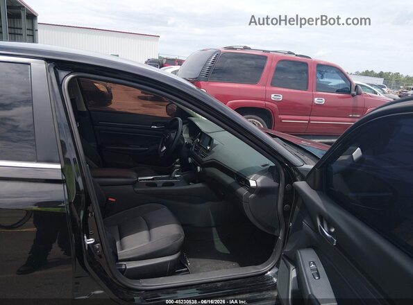 1N4BL4BV0NN373202 2022 NISSAN ALTIMA Черный Вид салона спереди