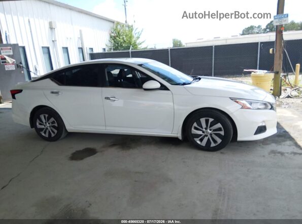 1N4BL4BV1KC259216 2019 NISSAN ALTIMA White Սալոնի հետևի տեսք