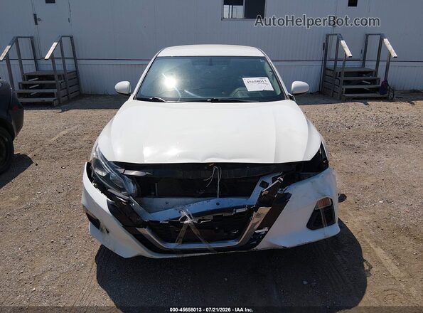 1N4BL4BV1LC137067 2020 NISSAN ALTIMA White Rear interior view