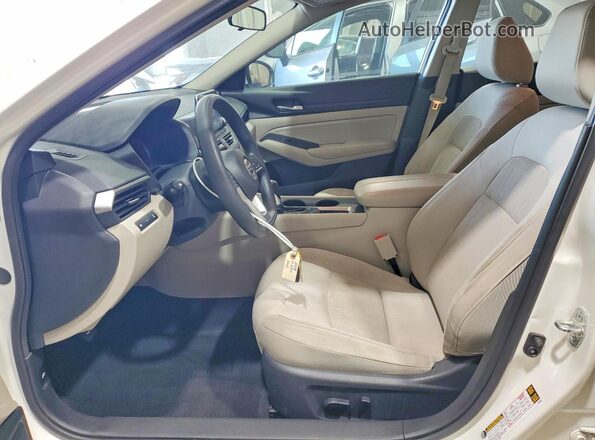1N4BL4BV2KC178936 2019 NISSAN ALTIMA Белый Вид салона спереди