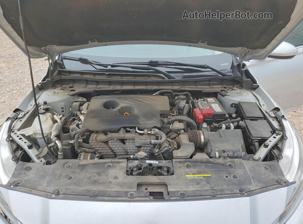 1N4BL4BV2LC129205 2020 NISSAN ALTIMA Серебряный Вид задней части салона