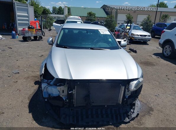 1N4BL4BV2LC190926 2020 NISSAN ALTIMA Silver Widok wnętrza z tyłu