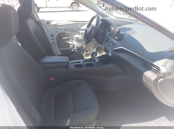 1N4BL4BV2RN342992 2024 NISSAN ALTIMA White წინა სალონის ხედი