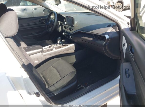 1N4BL4BV2SN321503 2025 NISSAN ALTIMA Белый Вид салона спереди