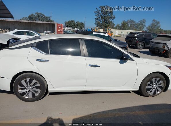 1N4BL4BV2SN321503 2025 NISSAN ALTIMA Белый Вид задней части салона