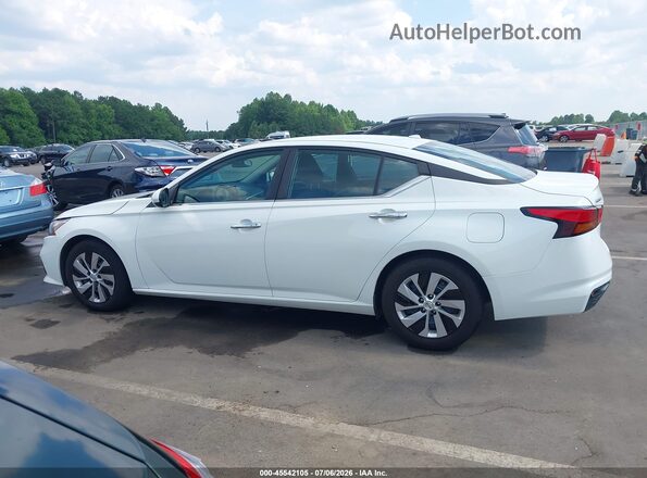 1N4BL4BV3KN302748 2019 NISSAN ALTIMA White სალონის 360-გრადუსიანი ხედი