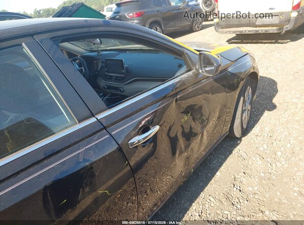 1N4BL4BV3LC179675 2020 NISSAN ALTIMA Black Front view