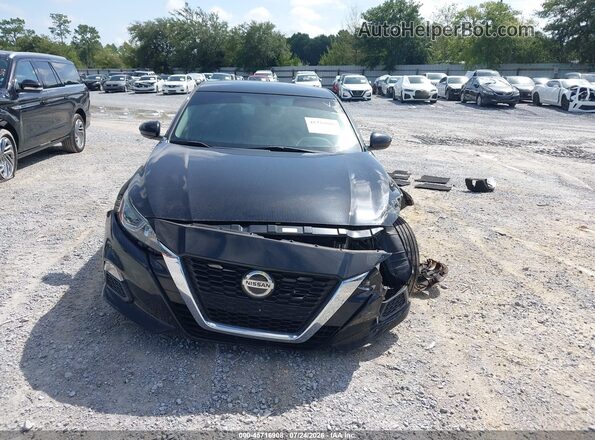 1N4BL4BV3LN308020 2020 NISSAN ALTIMA Черный Вид задней части салона