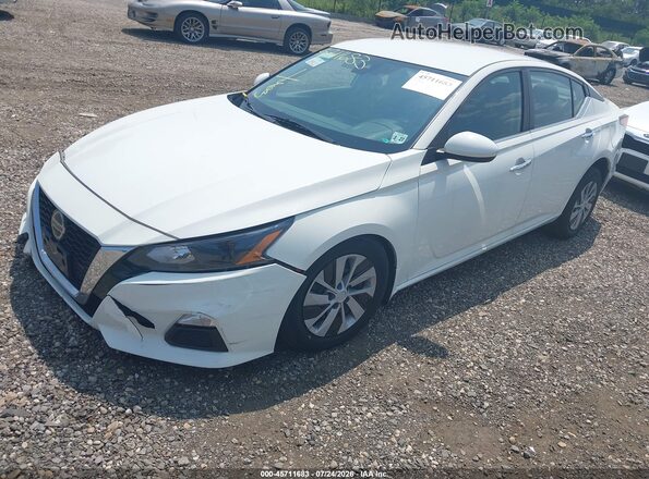 1N4BL4BV3NN350111 2022 NISSAN ALTIMA White Առջևի ձախ երեք քառորդ տեսարան