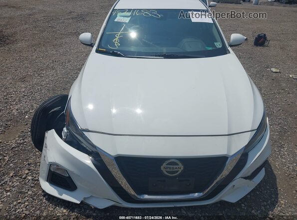 1N4BL4BV3NN350111 2022 NISSAN ALTIMA White Սարքավորումների վահանակի տեսք