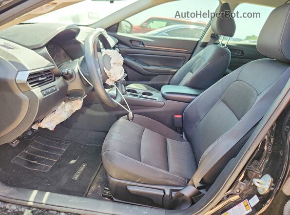 1N4BL4BV3RN327367 2024 NISSAN ALTIMA Black Widok wnętrza z przodu