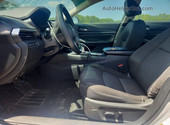 1N4BL4BV4KC217204 2019 NISSAN ALTIMA Silver Вид салону спереду