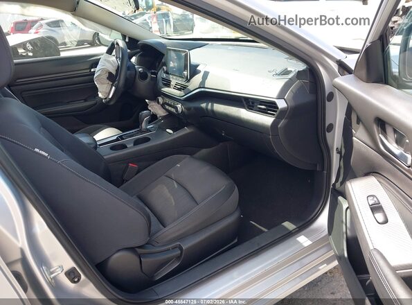 1N4BL4BV4LC135345 2020 NISSAN ALTIMA Серый Вид салона спереди