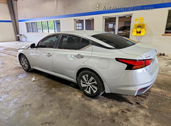 1N4BL4BV4MN398280 2021 NISSAN ALTIMA Серебряный Задняя левая четверть