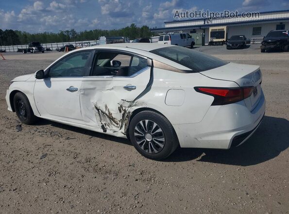 1N4BL4BV4NN327212 2022 NISSAN ALTIMA White Trasero izquierdo