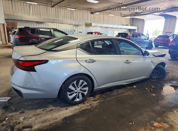1N4BL4BV4RN376108 2024 NISSAN ALTIMA Silver Rear right