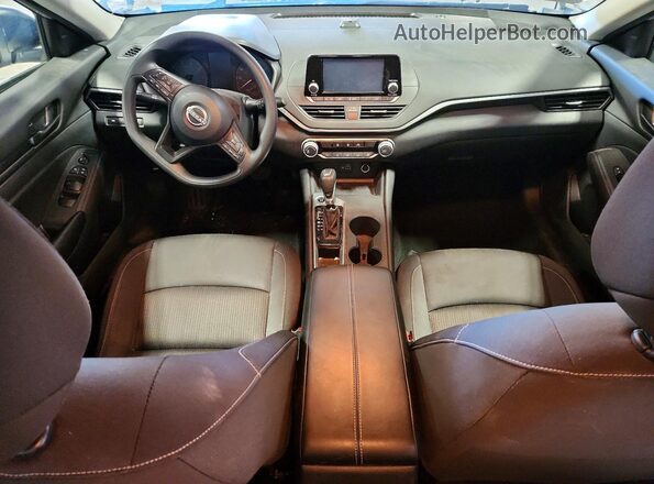 1N4BL4BV4RN376108 2024 NISSAN ALTIMA Silver Dashboard view