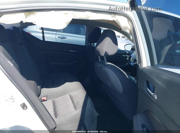 1N4BL4BV5KC116625 2019 NISSAN ALTIMA White VIN კოდის სტიკერის ხედი