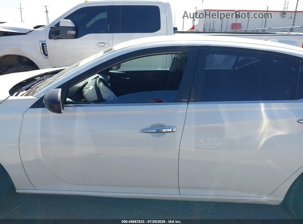 1N4BL4BV5KC116625 2019 NISSAN ALTIMA White სალონის 360-გრადუსიანი ხედი