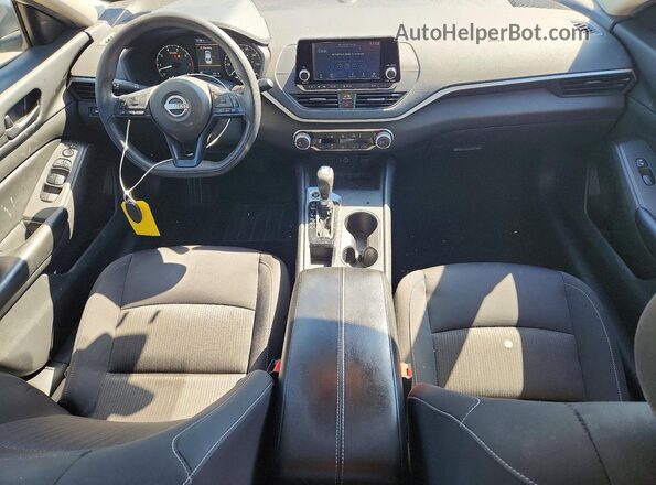 1N4BL4BV5RN370012 2024 NISSAN ALTIMA White Vista del salpicadero