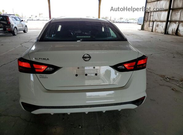 1N4BL4BV6KC259003 2019 NISSAN ALTIMA White Rear view