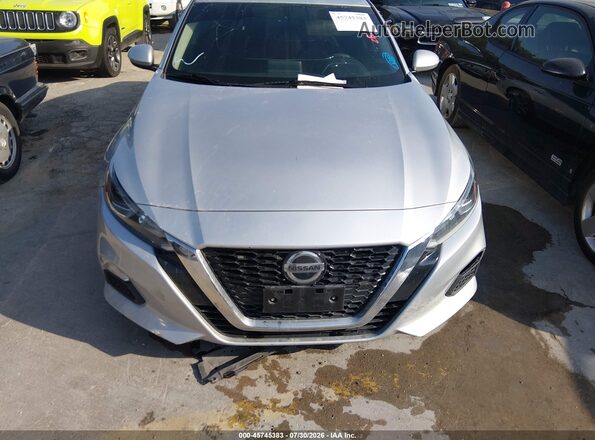 1N4BL4BV6LC161543 2020 NISSAN ALTIMA Серебряный Вид щитка приборов