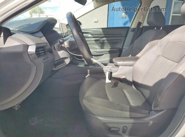 1N4BL4BV6LC242770 2020 NISSAN ALTIMA White Front interior view