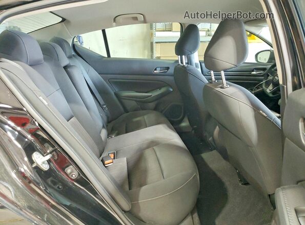1N4BL4BV6MN362817 2021 NISSAN ALTIMA Black Widok tylnych siedzeń