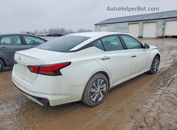 1N4BL4BV6NN334257 2022 NISSAN ALTIMA White Trasero derecho