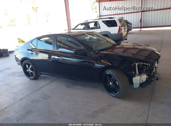 1N4BL4BV6SN332925 2025 NISSAN ALTIMA Black 360 interior view
