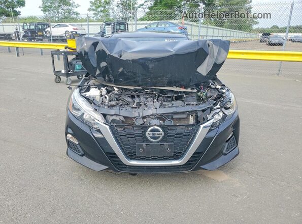 1N4BL4BV7LC257262 2020 NISSAN ALTIMA Black Widok z przodu