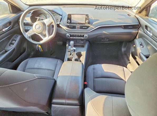 1N4BL4BV7MN368433 2021 NISSAN ALTIMA Серебряный Вид панели приборов