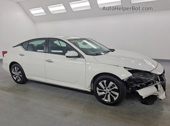 1N4BL4BV7PN419451 2023 NISSAN ALTIMA White Front right