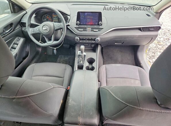 1N4BL4BV7SN347465 2025 NISSAN ALTIMA Gray Widok deski rozdzielczej
