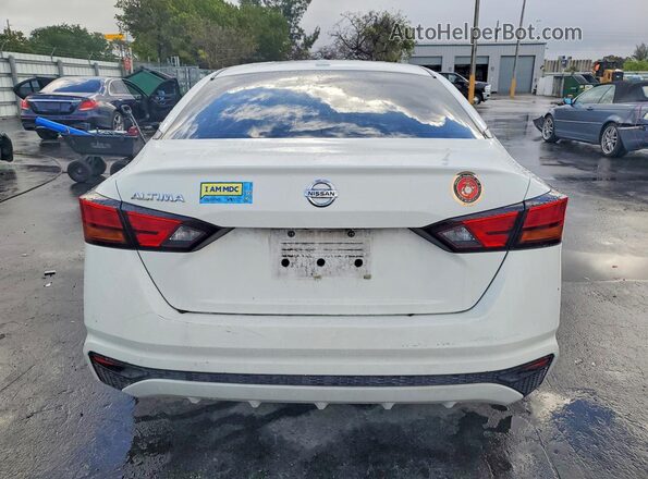 1N4BL4BV8LC133422 2020 NISSAN ALTIMA White უკანა ხედი