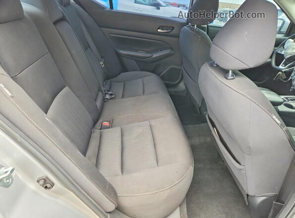 1N4BL4BV8LC221659 2020 NISSAN ALTIMA Silver Հետևի նստատեղերի տեսք