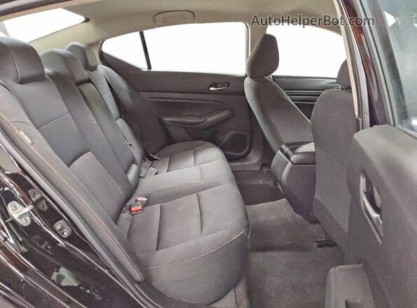 1N4BL4BV8NN313605 2022 NISSAN ALTIMA Black Rear seats view