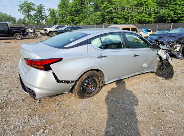 1N4BL4BV8RN321127 2024 NISSAN ALTIMA Серебряный Задняя правая четверть